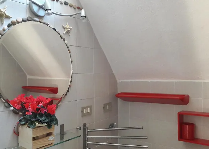 Nyaraló Con Giardino Immersa Nel A 150mt Dal Mare *